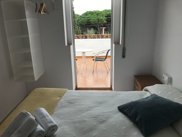 Imagen de la habitación del Hotel Hostal Restaurante Tar&iacute;n. Foto 20