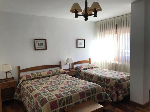 Imagen general del Hotel Hostal Restaurante Ventasierra. Foto 9