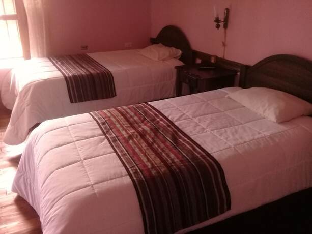 Imagen general del Hotel Hostal Revash. Foto 5