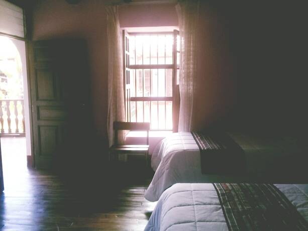 Imagen general del Hotel Hostal Revash. Foto 8