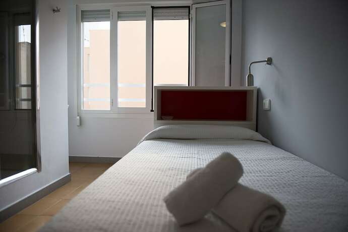 Imagen general del Hotel Hostal Ripoll Ibiza, IBIZA. Foto 6