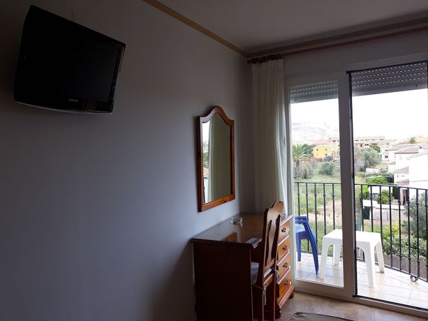 Imagen de la habitación del Hotel Hostal Roig 53. Foto 11