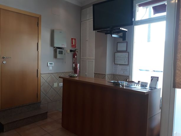 Imagen de los interiores del Hotel Hostal Roig 53. Foto 20