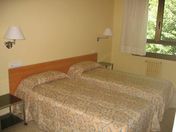 Imagen de la habitación del Hotel Hostal Rural Can Enric. Foto 20