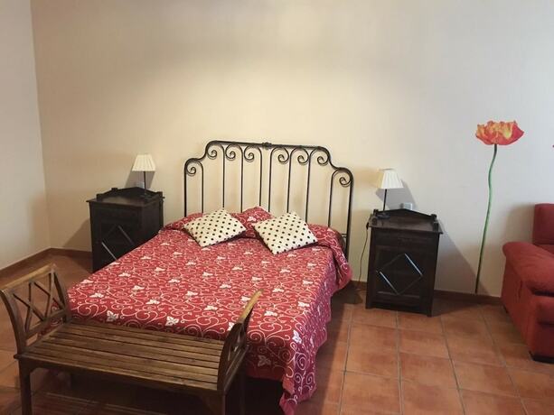 Imagen general del Hotel Hostal Rural La Botería. Foto 9