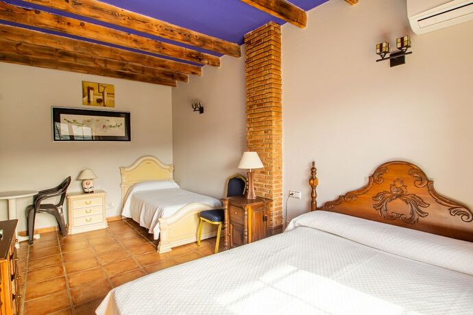 Imagen de la habitación del Hotel Hostal Rural Turre. Foto 19