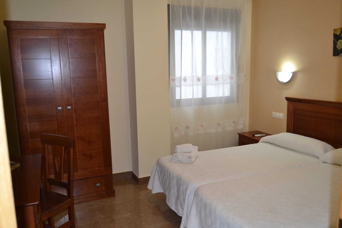 Imagen de la habitación del Hotel Hostal Ruralis Altozano. Foto 3