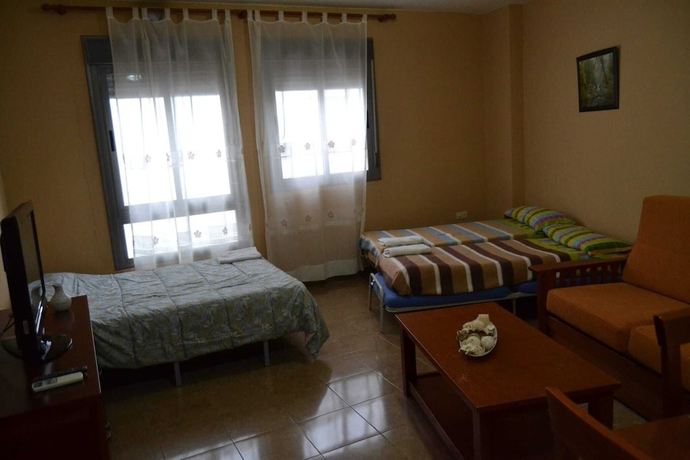 Imagen de la habitación del Hotel Hostal Ruralis Altozano. Foto 6