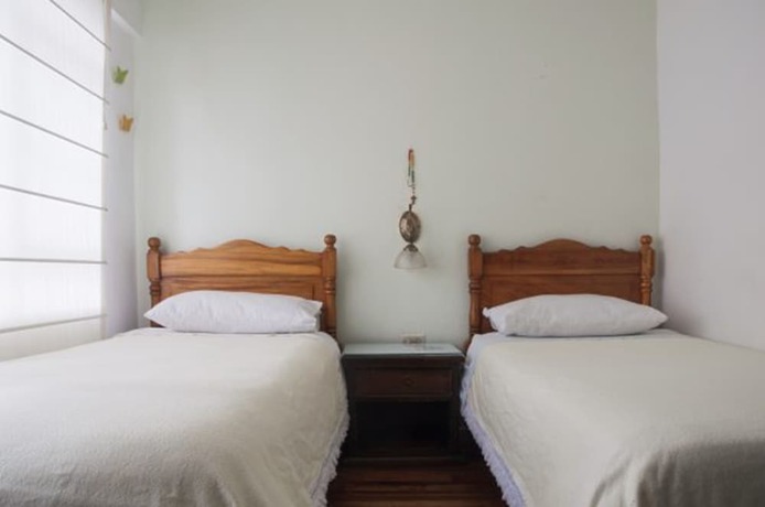 Imagen de la habitación del Hotel Hostal Sakti. Foto 17