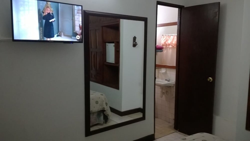 Imagen de la habitación del Hotel Hostal San Fernando, Cali. Foto 5