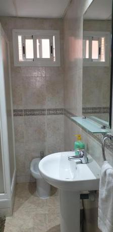 Imagen de la habitación del Hotel Hostal San Pedro. Foto 20