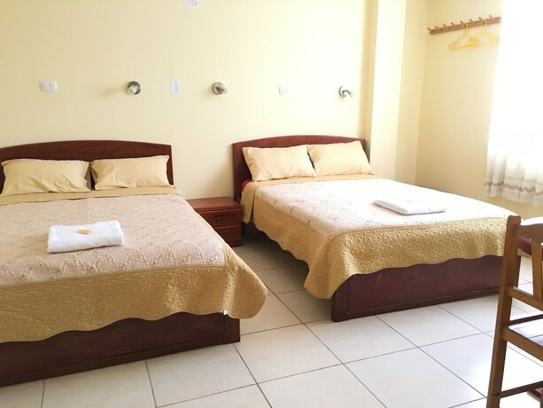 Imagen de la habitación del Hotel Hostal Sandel. Foto 15