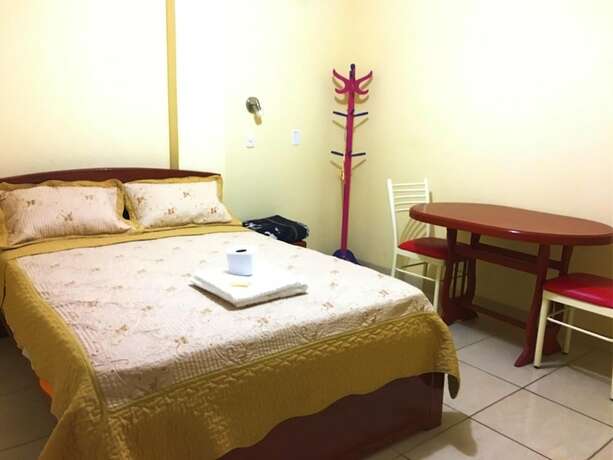 Imagen general del Hotel Hostal Sandel. Foto 8