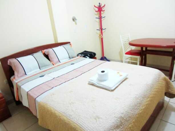 Imagen general del Hotel Hostal Sandel. Foto 11