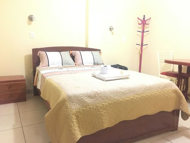 Imagen general del Hotel Hostal Sandel. Foto 13