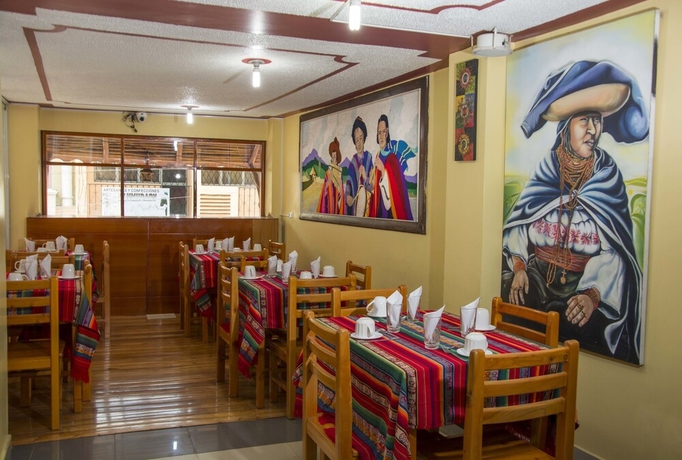 Imagen del bar/restaurante del Hotel Hostal Santa Fe 2. Foto 4