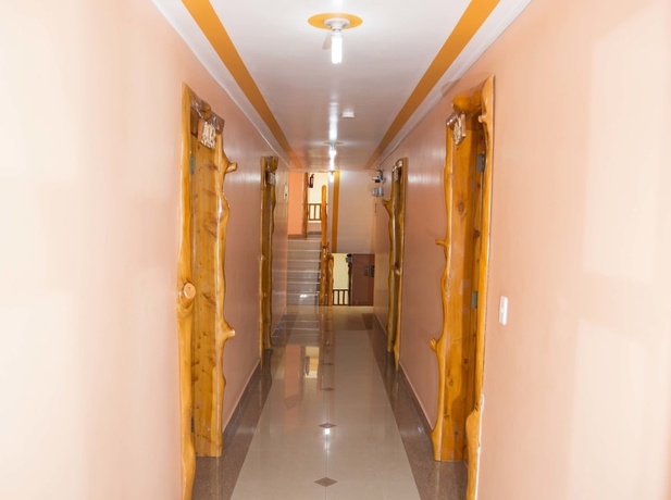 Imagen de los interiores del Hotel Hostal Santa Fe 2. Foto 15