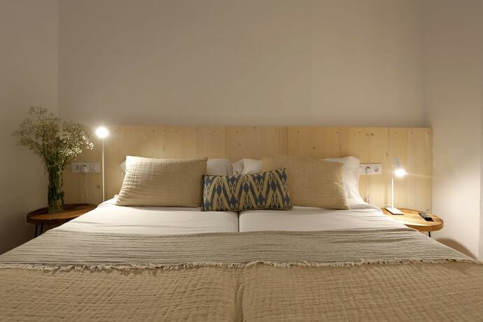 Imagen general del Hotel Hostal Ses Negres. Foto 9