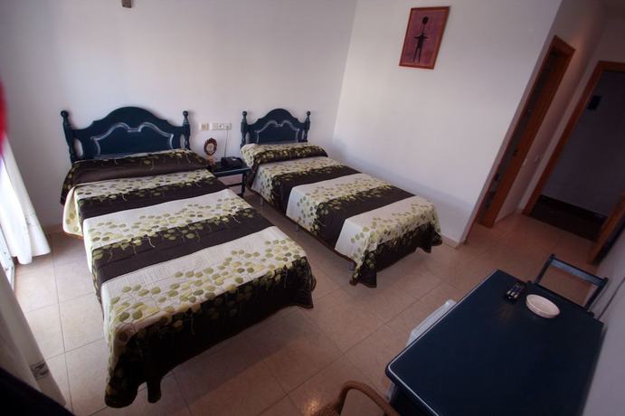 Imagen de la habitación del Hotel Hostal Sol Bahia San Jos&eacute;. Foto 17