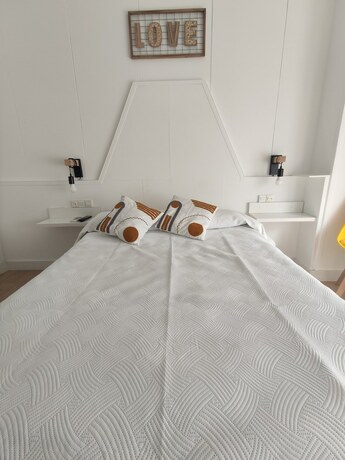 Imagen general del Hotel Hostal Sol. Foto 16