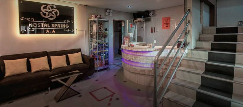 Imagen general del Hotel Hostal Spring. Foto 1