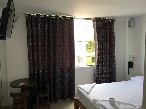 Imagen general del Hotel Hostal Sue&ntilde;os. Foto 12