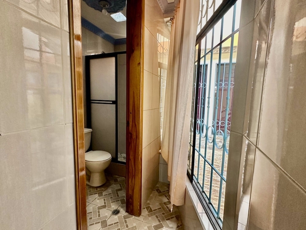 Imagen de la habitación del Hotel Hostal Taxo Yura. Foto 6
