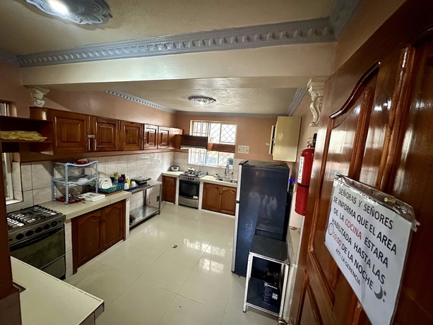 Imagen de la habitación del Hotel Hostal Taxo Yura. Foto 9