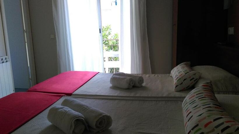 Imagen general del Hotel Hostal Termes, Sitges. Foto 7