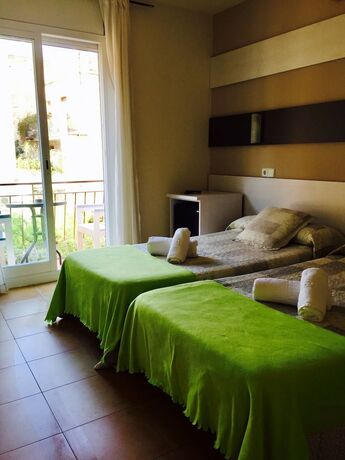 Imagen de la habitación del Hotel Hostal Termes, Sitges. Foto 20