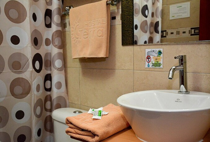 Imagen general del Hotel Hostal Terra 3 Base Aerea. Foto 16