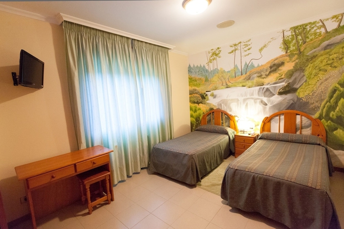 Imagen de la habitación del Hotel Hostal Terra Chá. Foto 6