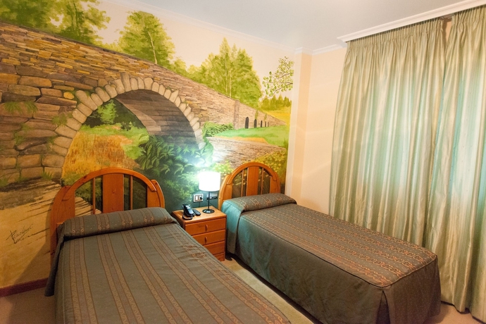 Imagen de la habitación del Hotel Hostal Terra Chá. Foto 8