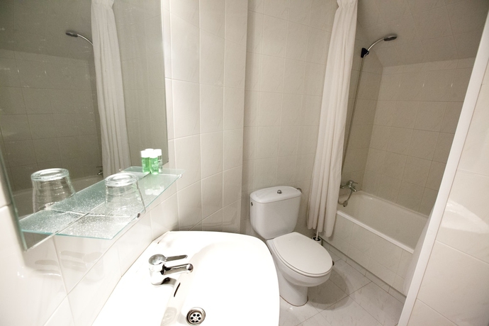 Imagen de la habitación del Hotel Hostal Terra Chá. Foto 12