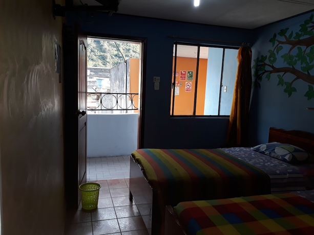 Imagen de la habitación del Hotel Hostal Transilvania. Foto 10