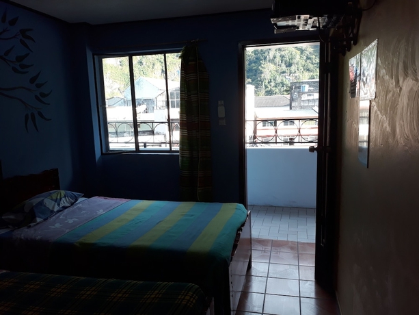 Imagen de la habitación del Hotel Hostal Transilvania. Foto 14