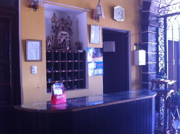 Imagen de los interiores del Hotel Hostal Tres Mascaras. Foto 19