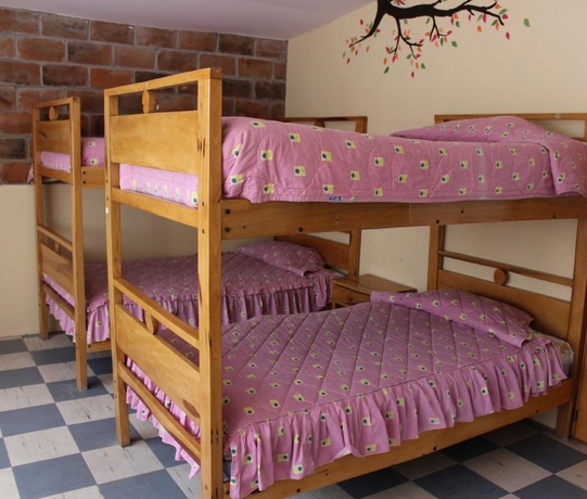 Imagen de la habitación del Hotel Hostal Tungurahua. Foto 10