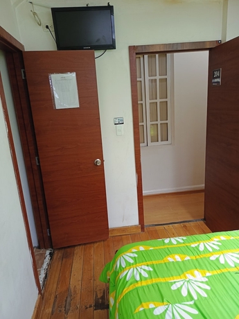 Imagen de la habitación del Hotel Hostal Urban Inn la Mariscal. Foto 3