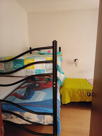 Imagen de la habitación del Hotel Hostal Urban Inn la Mariscal. Foto 16