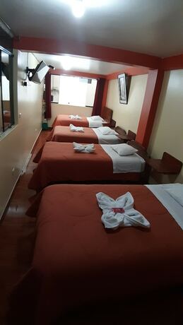 Imagen general del Hotel Hostal Urpi. Foto 4