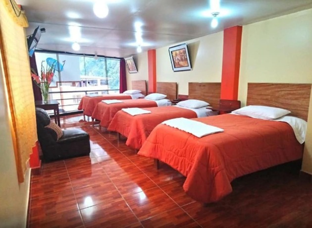 Imagen de la habitación del Hotel Hostal Urpi. Foto 12