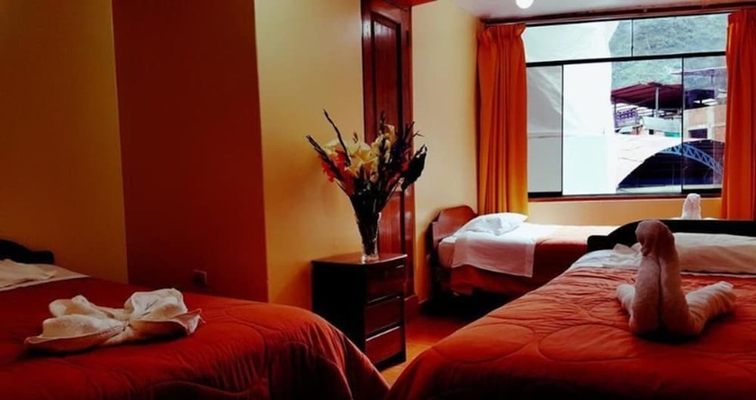 Imagen de la habitación del Hotel Hostal Urpi. Foto 14