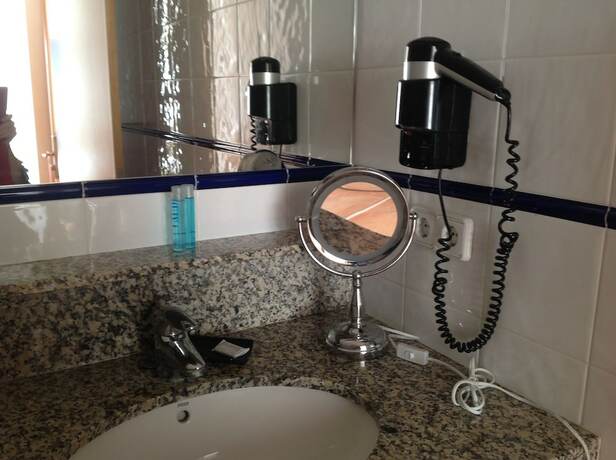 Imagen general del Hotel Hostal Veh&iacute;. Foto 6