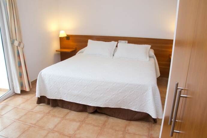 Imagen de la habitación del Hotel Hostal Veh&iacute;. Foto 19