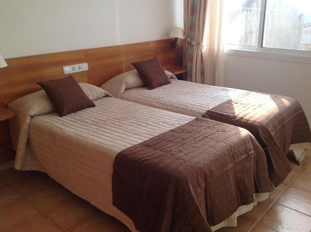 Imagen general del Hotel Hostal Veh&iacute;. Foto 11