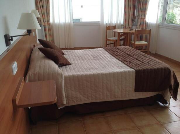 Imagen general del Hotel Hostal Veh&iacute;. Foto 13