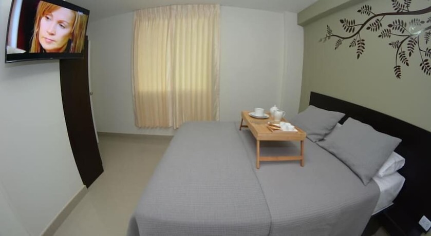 Imagen de la habitación del Hotel Hostal Villa Santa. Foto 5