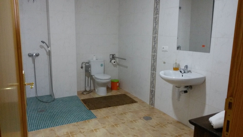 Imagen de la habitación del Hotel Hostal Virgen del Pilar. Foto 9