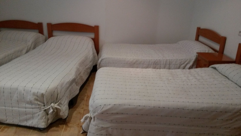 Imagen de la habitación del Hotel Hostal Virgen del Pilar. Foto 14